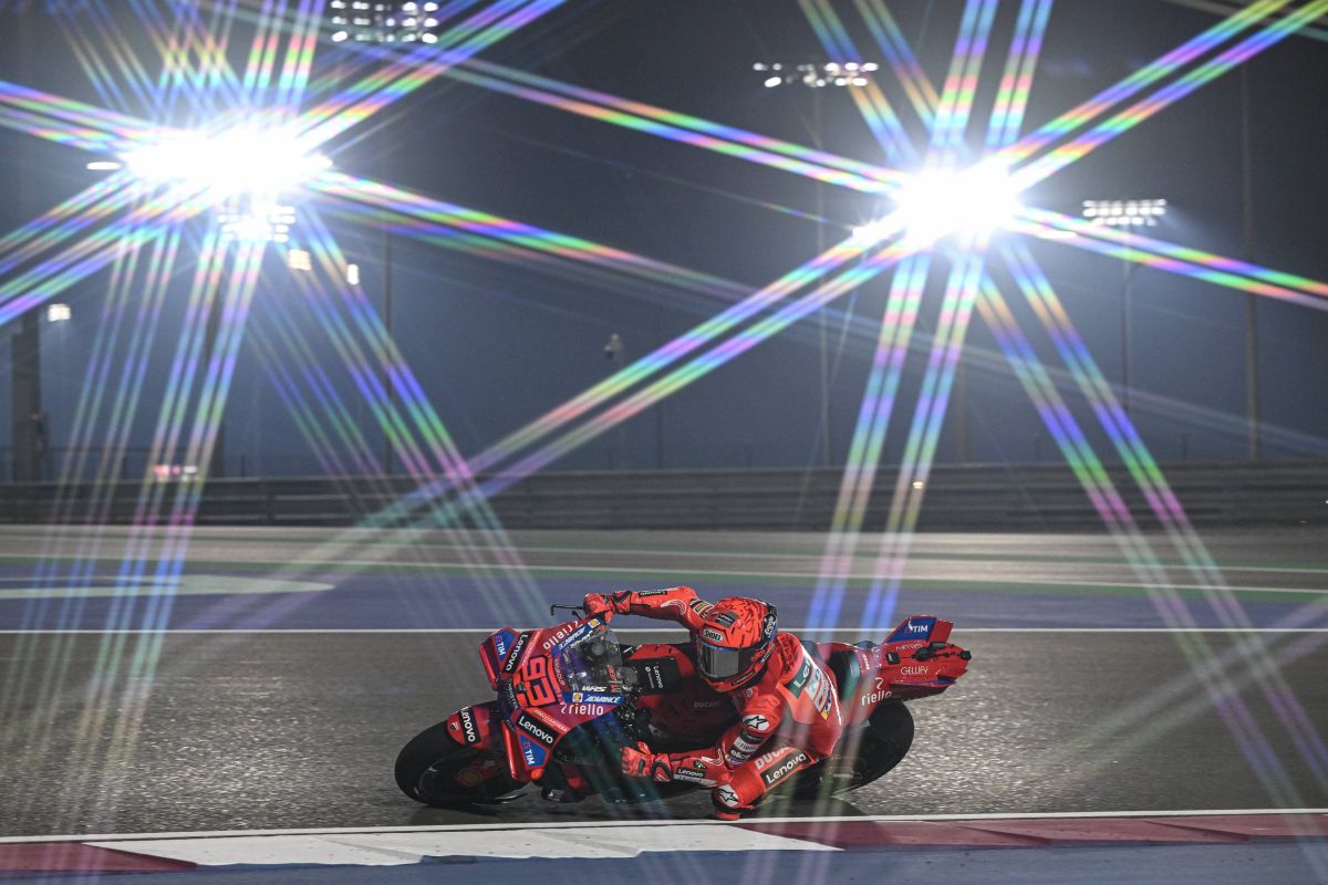 Marc Marquez in pole in Qatar davanti ad Alex, Bagnaia in 4^ fila Marc Marquez in pole in Qatar davanti ad Alex, Bagnaia in 4^ fila