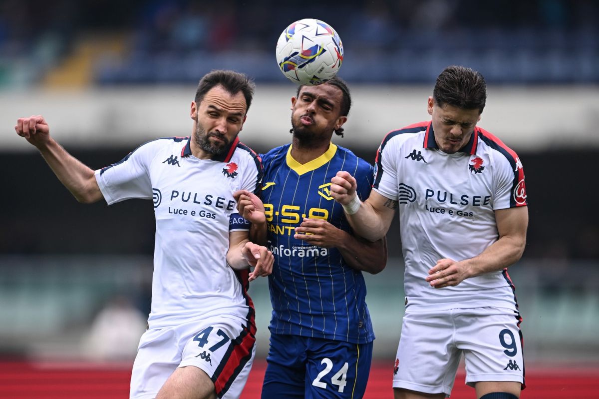 Termina 0-0 la sfida fra Verona e Genoa, che vedono la salvezza Termina 0-0 la sfida fra Verona e Genoa, che vedono la salvezza