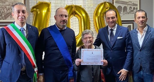 Piemonte e provincia di Asti festeggiano i 100 anni di  nonna Maria di casa Gabusi