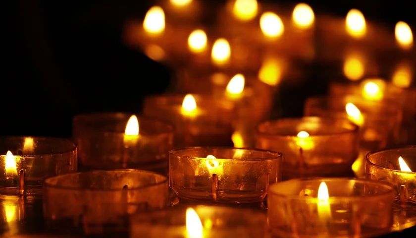 E’ deceduto il bimbo di due anni trovato privo di sensi nella piscina di casa