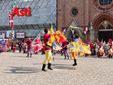 La sbandierata dell'Asta in piazza San Secondo (Fotoservizio Gauzzone, Merphefoto, Olimpi)