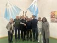 Foto di gruppo per il Comitato Palio di Montechiaro e il fantino Mulas
