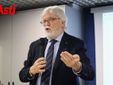 La riunione nella sede di Confcommercio (Merphefoto)