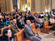 Le immagini della veglia di ieri sera