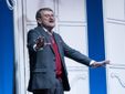 Giacomo Poretti protagonista di &quot;Funeral Home&quot;