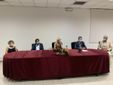 Nell’immagine del tavolo di lavoro, da sinistra: Monica Tosin, Tesoriere Zonta Club Asti, Alessandro Bianchi, Direttore struttura di Anestesia e Rianimazione, Federica Oddone, Presidente Lions Club Asti Host, Giovanni Messori Ioli, Commissario ASL AT, Marcello Cottafavi, Responsabile della Struttura Semplice di Degenza e Osservazione Breve Intensità.