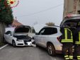Vigili del fuoco al lavoro sull'incidente di stamattina