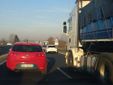 Auto in coda in seguito all'incidente
