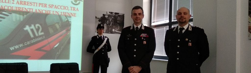 Il comandante provinciale ten. col. Breda e il cap. Caprio ritratti nel corso della conferenza stampa