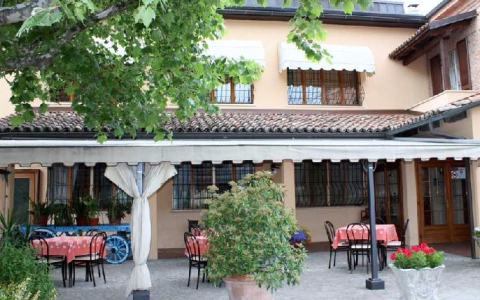 &quot;Violetta&quot; di Calamandrana (foto tratta dal sito internet del ristorante)