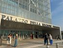 Contrattempo al grattacielo della Regione: perdita d'acqua al 42esimo piano, tutti i dipendenti in smart working