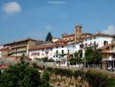 Un panorama di Rocca d'Arazzo