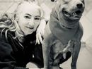 Monica Pais con Palla (foto tratta dal profilo Facebook)