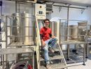 Alessandro e il suo microbirrificio artigianale a Canelli Alessandro e il suo microbirrificio artigianale a Canelli