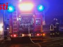 Asti: auto in fiamme in corso Alba