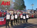 Foto di gruppo per gli Insigniti Foto di gruppo per gli Insigniti