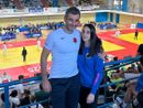 Lorenzo e Ginevra Aloise sugli spalti del palasport barese