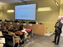 Il dottor Barbero ritratto durante il suo intervento