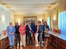 In foto: La delegazione macedone insieme al sindaco Nosenzo e ai rappresentati dell'amministrazione nicese