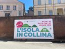 Trent’anni di musica, parole e sapori: a Ricaldone torna L’Isola in Collina, omaggio a Luigi Tenco