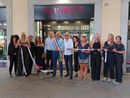 In foto: l'inaugurazione del negozio