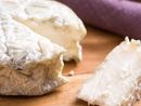 Roccaverano dop, primo tra i formaggi del tour caseario nell'Astigiano di Philippe Roccaverano dop, primo tra i formaggi del tour caseario nell'Astigiano di Philippe