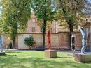 Sculture di Domenico Borrelli nel giardino di Palazzo Crova a Nizza Monferrato