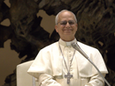 Papa Leone XIV ( Creative Commons Attribution-Share Alike 4.0 International)