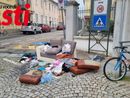 Una situazione di degrado in via Nazario Sauro