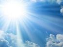 Meteo: caldo estivo ma da domenica si cambia, torna l'instabilità