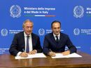 Un'immagine d'archivio del ministro Urso con il presidente della Regione Piemonte Alberto Cirio Un'immagine d'archivio del ministro Urso con il presidente della Regione Piemonte Alberto Cirio