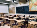 Suonata l'ultima campanella, è tempo di Maturità ed esami di terza media Suonata l'ultima campanella, è tempo di Maturità ed esami di terza media