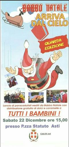 Domani pomeriggio, in piazza Statuto, tutti con il naso all'insù: "Babbo Natale arriva dal cielo"! Domani pomeriggio, in piazza Statuto, tutti con il naso all'insù: "Babbo Natale arriva dal cielo"!