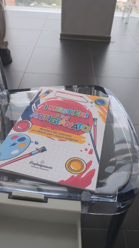 "I mestieri dell’artigianato”, un album per far scoprire alle scuole il fare artigiano