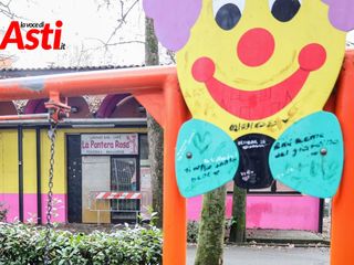 Il degrado dell'ex chiosco (Merphefoto) Il degrado dell'ex chiosco (Merphefoto)