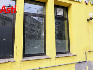 Il degrado dell'ex chiosco (Merphefoto) Il degrado dell'ex chiosco (Merphefoto)