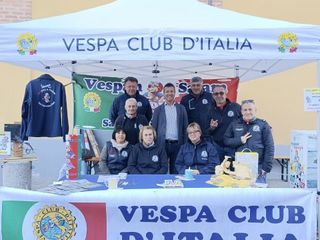 Le immagini del Vespa Club Vespan e Salam di San Damiano d'Asti