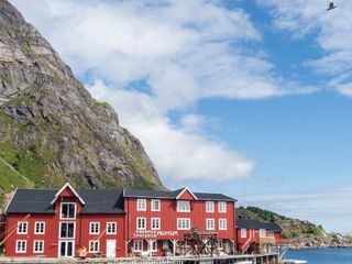 Alcune delle immagini che verranno proiettate giovedì sera