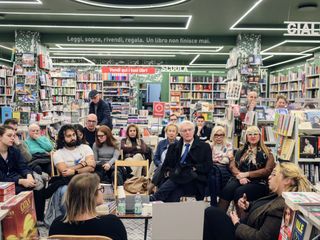 La presentazione da Libraccio. Ph Merfephoto La presentazione da Libraccio. Ph Merfephoto