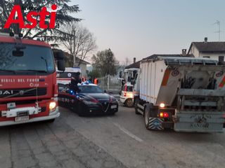 Immagini relative l'incidente avvenuto stamattina all'alba in frazione Palucco