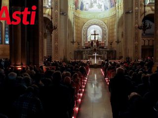 Ricca galleria fotografica della Via Crucis a cura di Merfephoto - Efrem Zanchettin Ricca galleria fotografica della Via Crucis a cura di Merfephoto - Efrem Zanchettin
