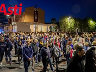Ricca galleria fotografica della Via Crucis a cura di Merfephoto - Efrem Zanchettin Ricca galleria fotografica della Via Crucis a cura di Merfephoto - Efrem Zanchettin
