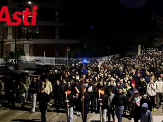 Ricca galleria fotografica della Via Crucis a cura di Merfephoto - Efrem Zanchettin Ricca galleria fotografica della Via Crucis a cura di Merfephoto - Efrem Zanchettin