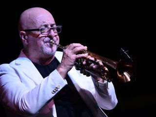 Felice Reggio - Chet is back