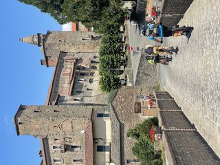 Cicloturisti a Monastero Bormida Cicloturisti a Monastero Bormida
