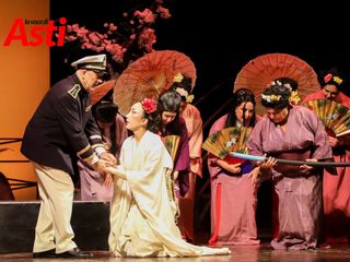 Le immagini di Madama Butterfly (Merphefoto) Le immagini di Madama Butterfly (Merphefoto)