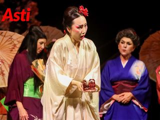 Le immagini di Madama Butterfly (Merphefoto) Le immagini di Madama Butterfly (Merphefoto)