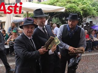 Alcune immagini della sfilata 2024 negli scatti di MerfePhoto e Barbara Guazzone