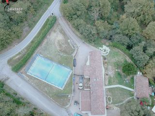 Alcune immagini del sequestro (Carabinieri di Asti)