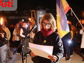 Si commemorano i sanitari morti a Gaza (MerfePhoto). Le foto di Nizza sono di FraRosso